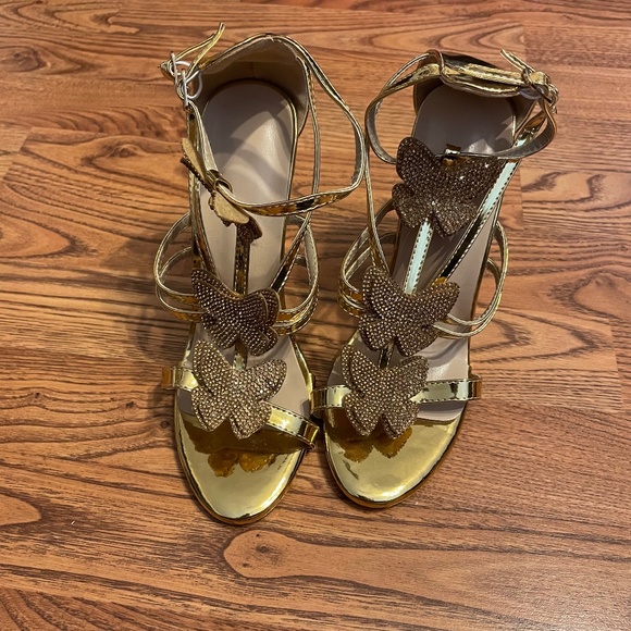 Gold Women’s High Heeled Butterfly Sandals Size 39 - Picture 2 of 7